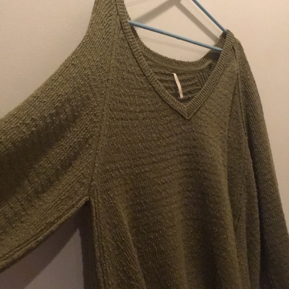 FREE PEOPLE comfy sweater olive green - Picture 5 of 6